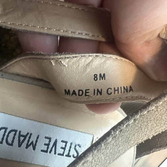 Steve Madden Barlow Perforated Leather Ankle Strap & Block Heel. Taupe Size 8 - Picture 4 of 7